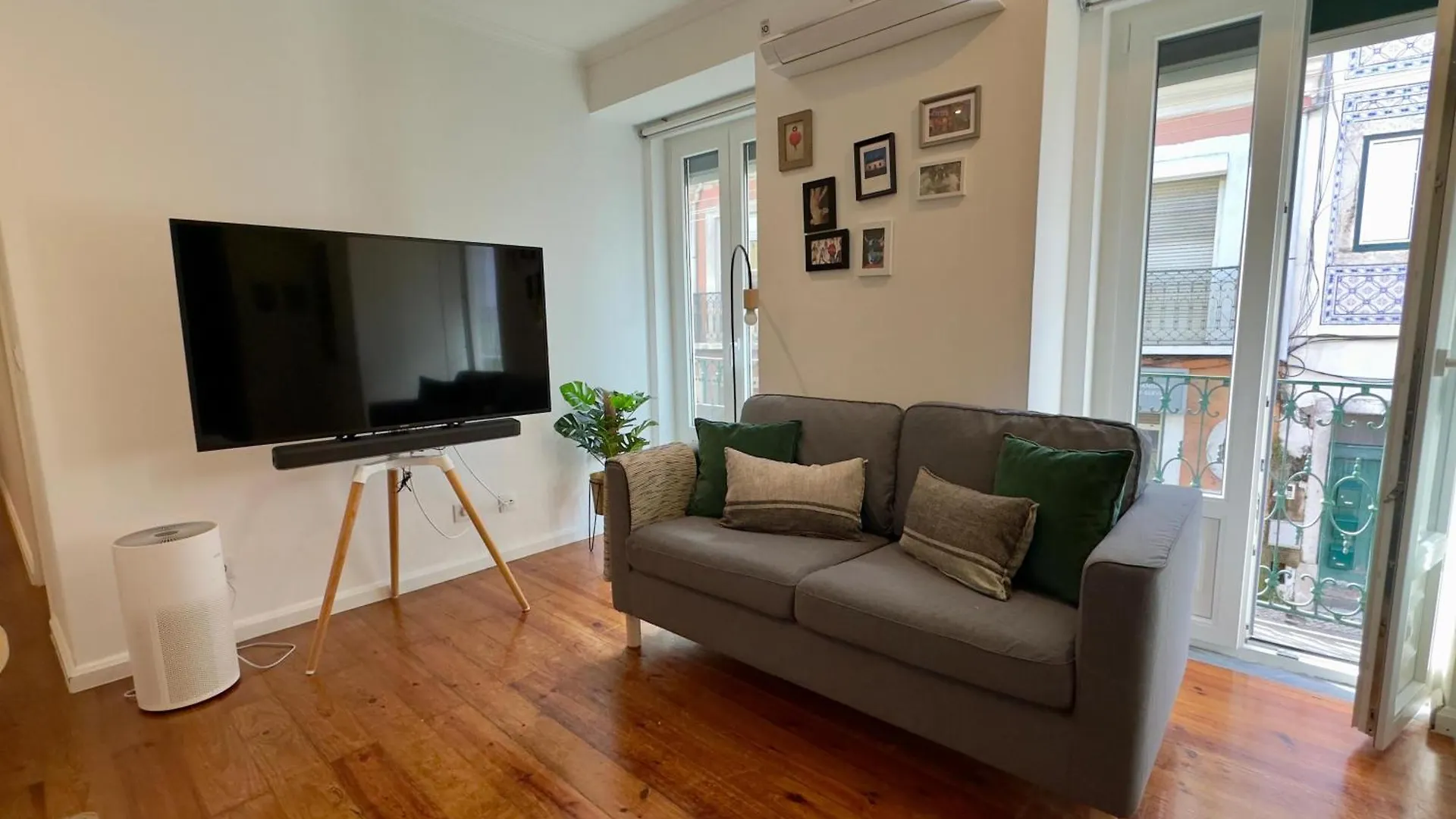 Great Lisbon Pad In Alcantara 0*,  Portugal