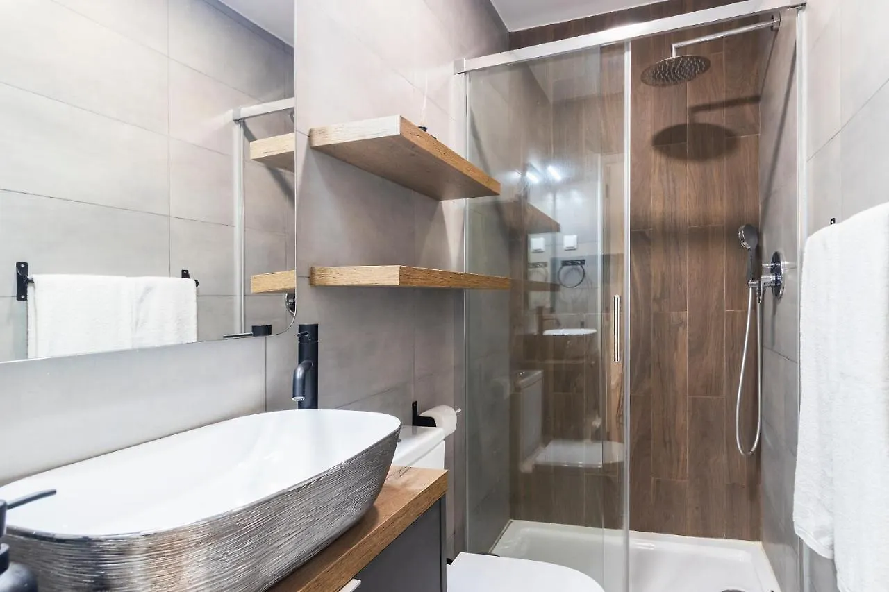 Great Lisbon Pad In Alcantara Апартаменты